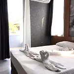 Anita Noch 4*