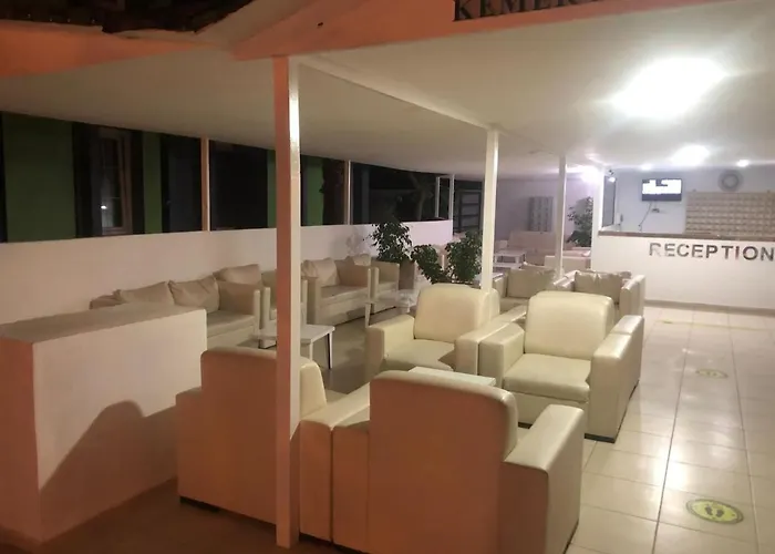 Hotel Anita Noch Kemer