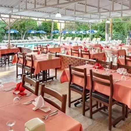 Anita Noch Kemer